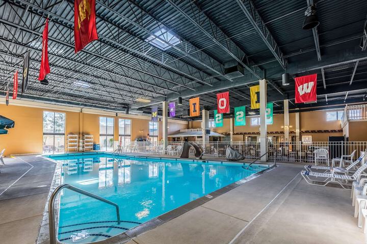 Pool 4 of 42