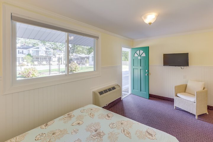 Room 32 of 87