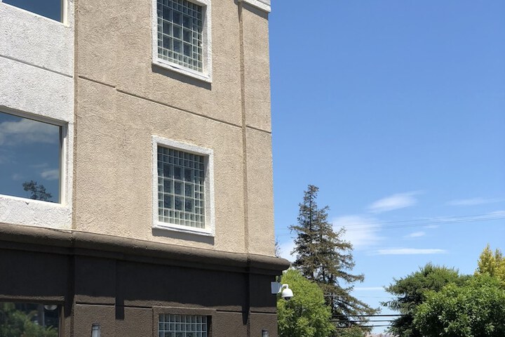Hotel 3 of 61