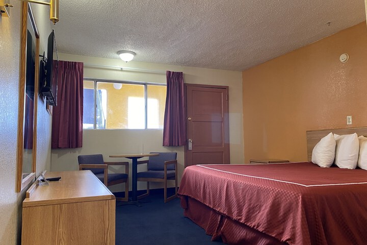 Room 26 of 50