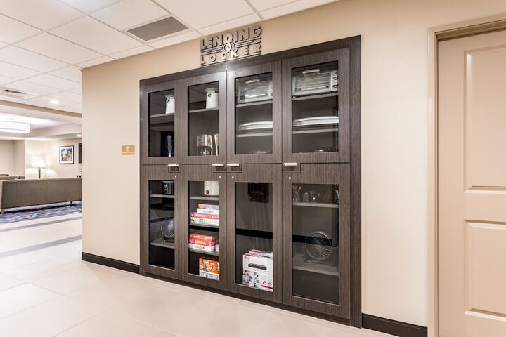 Candlewood Suites Eau Claire I-94 by IHG