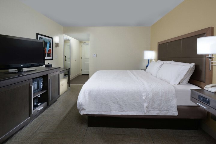 Room 19 of 41