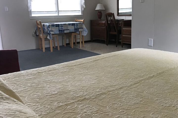 Room 36 of 42