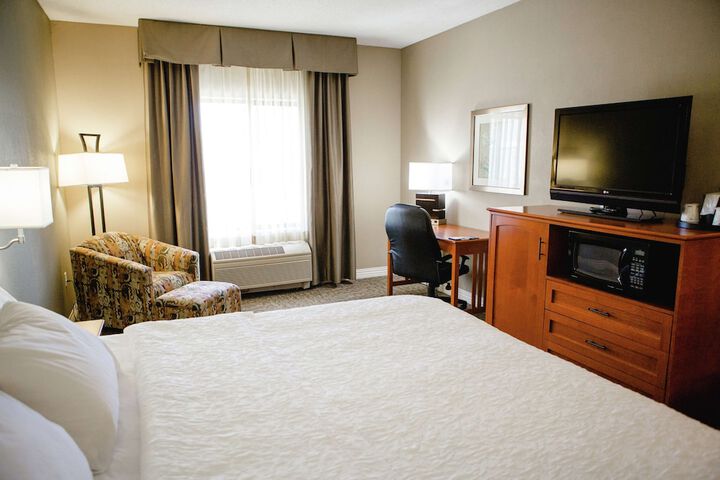 Room 18 of 25