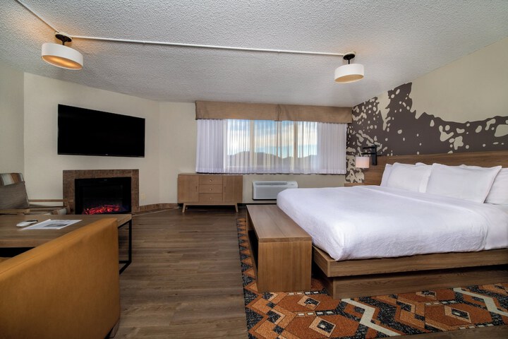 Holiday Inn Estes Park by IHG
