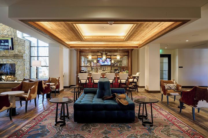 Hotel Interior 23 of 100