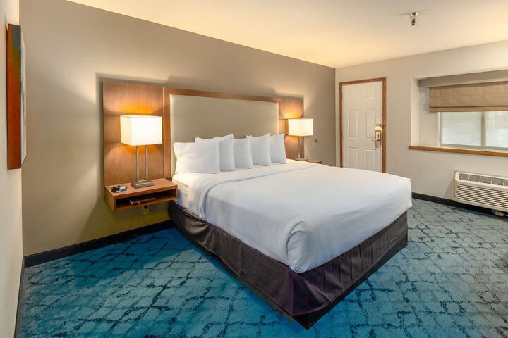 Room 21 of 41