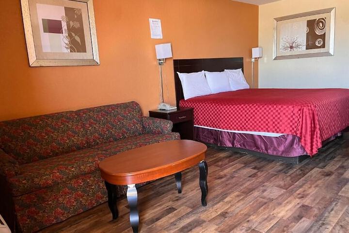 Stamford Inn