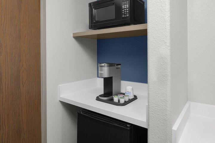 Holiday Inn Express & Suites Montrose - Black Canyon Area by IHG