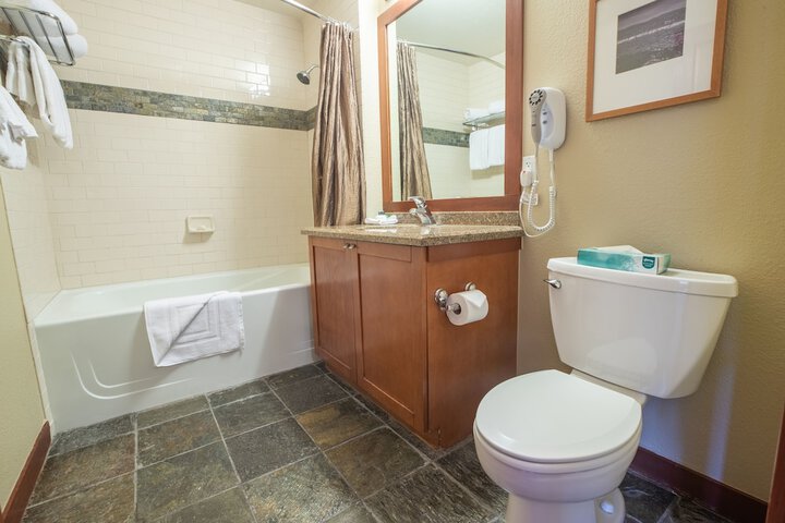 Room 35 of 238