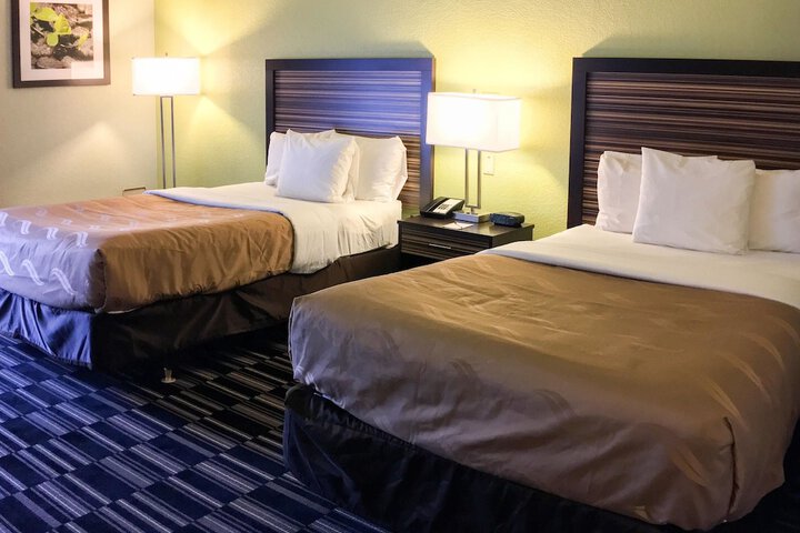 Room 20 of 34