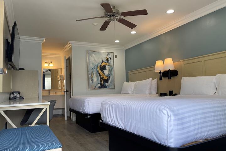 Room 15 of 36