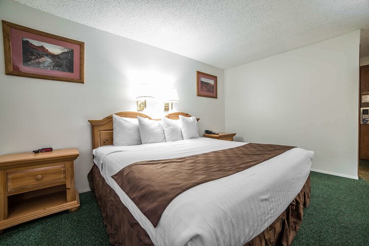 Room 22 of 25