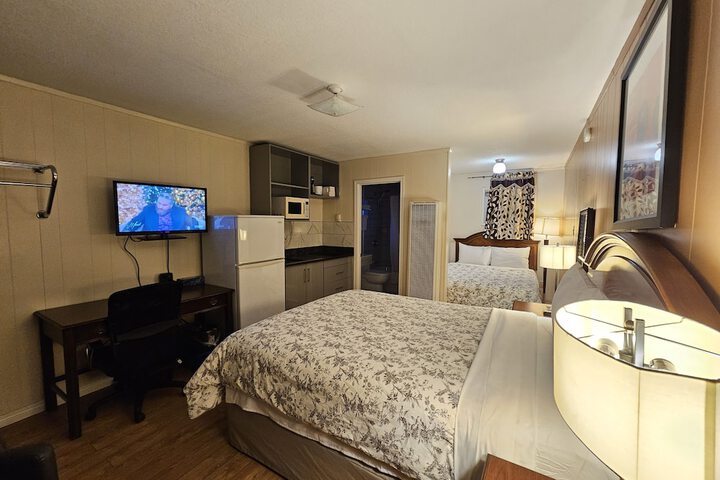 Room 36 of 41