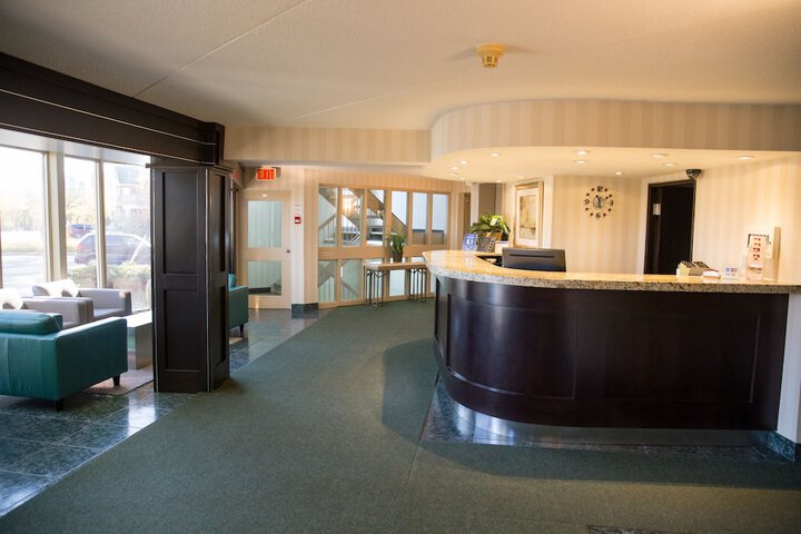 Hotel Interior 7 of 41