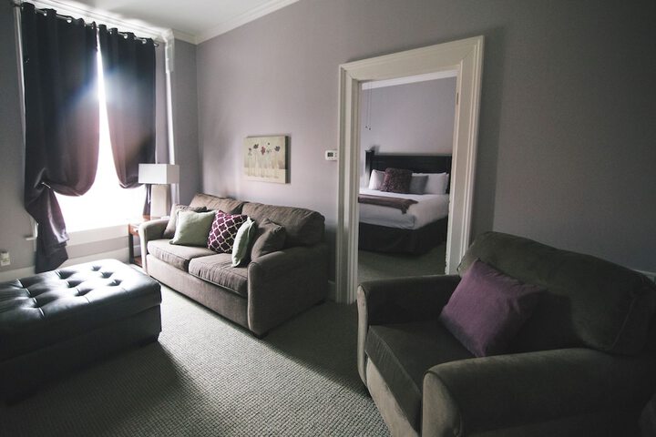 Room 22 of 53