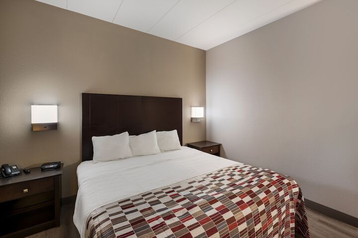 Room 13 of 26