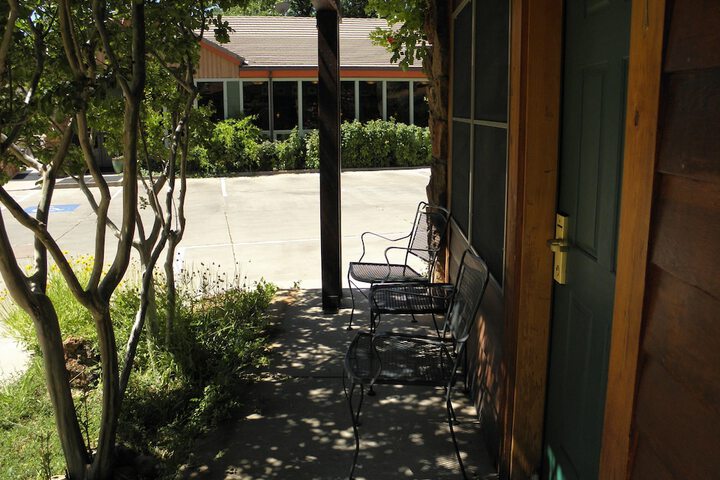 Hotel 2 of 165