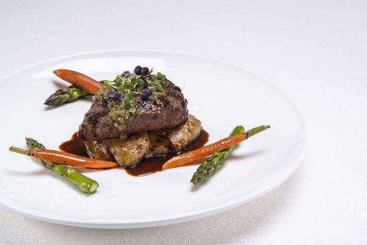 Dining 59 of 73