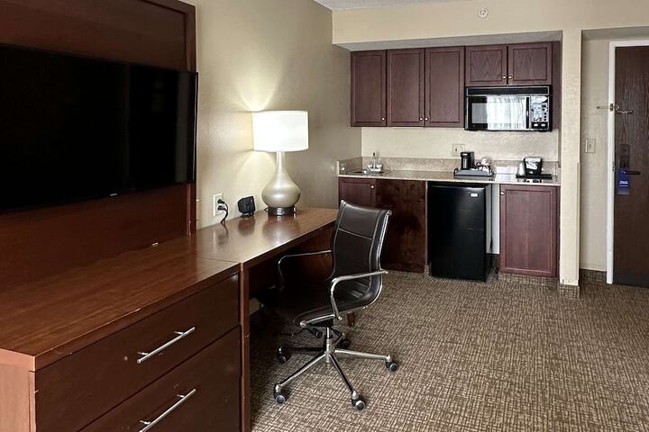 Room 15 of 35