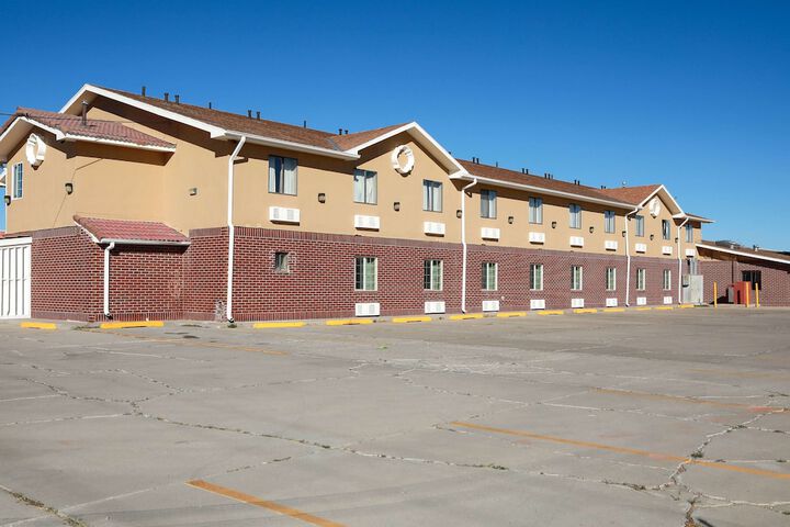 Hotel 2 of 27