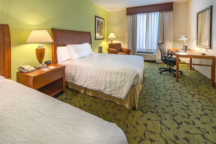 Room 7 of 33