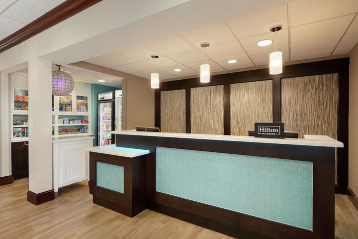 Homewood Suites by Hilton Dulles-North / Loudoun