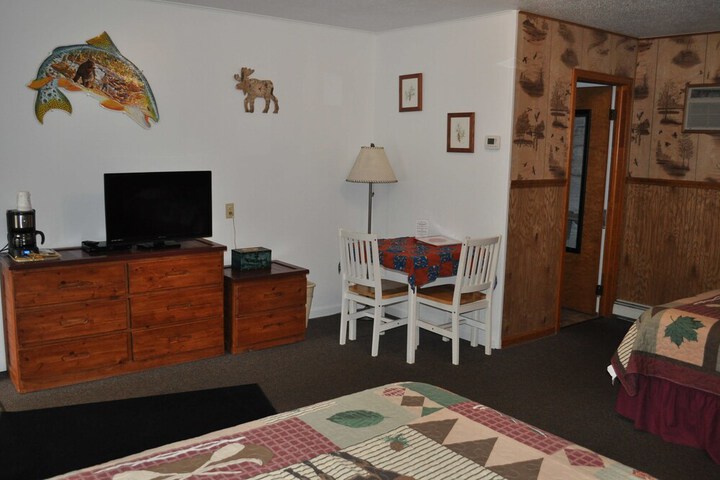 Room 38 of 59