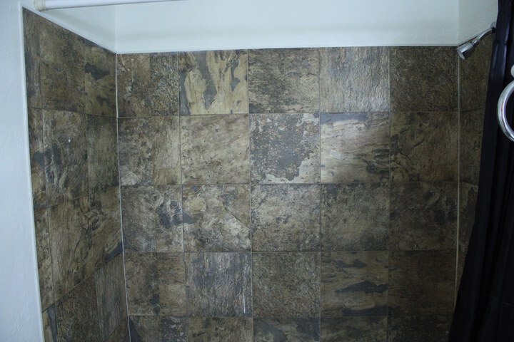 Room 18 of 25