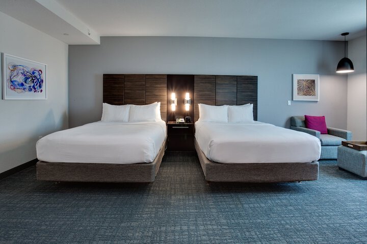 Room 35 of 60