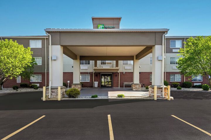 Holiday Inn Express Hotel & Suites Wabash by IHG