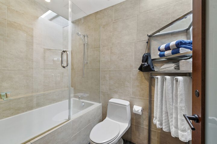 14 West Hotel