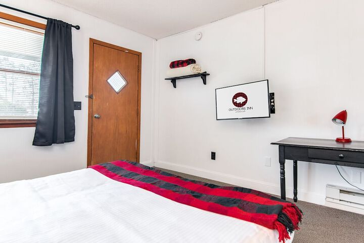 Room 76 of 96