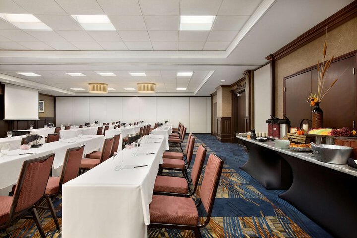 Embassy Suites by Hilton Dallas DFW Airport South