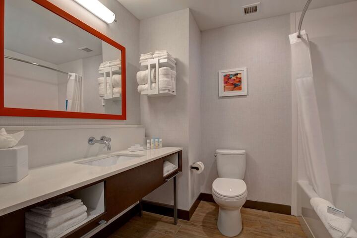 Room 18 of 43