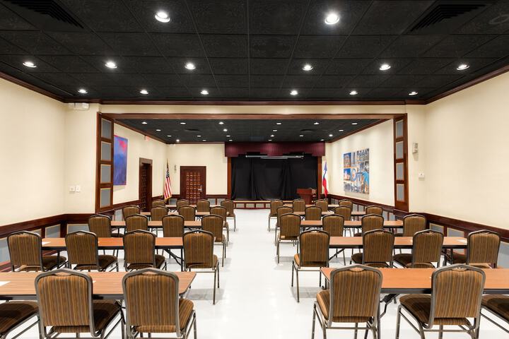 Room 144 of 250