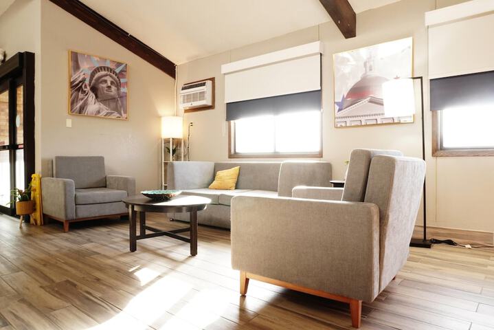 AmericInn by Wyndham Forest Lake