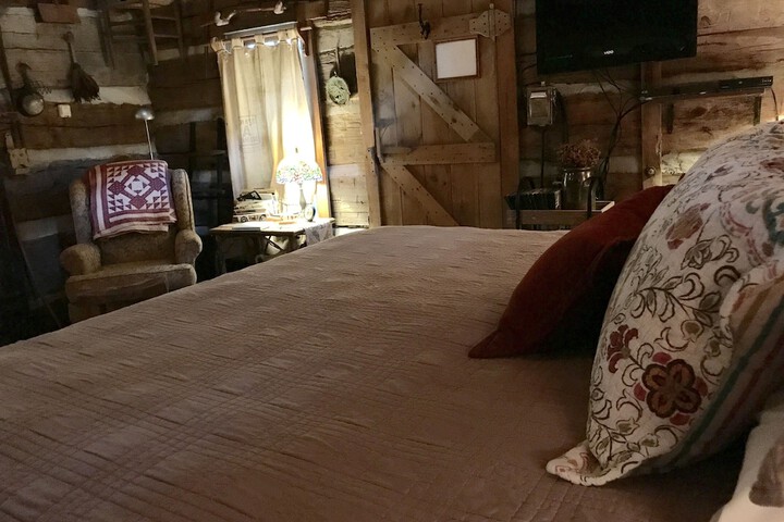 Room 8 of 22