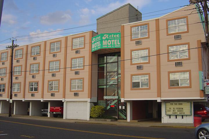 Hotel 2 of 25