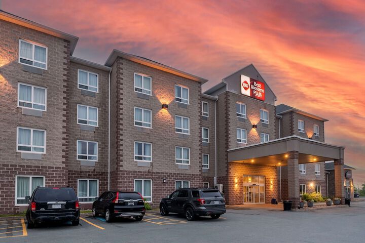 Hotel 3 of 72