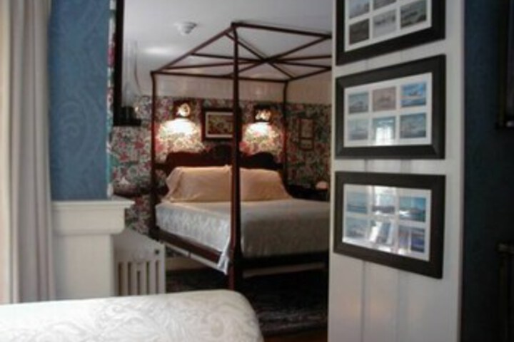 The Tolland Inn