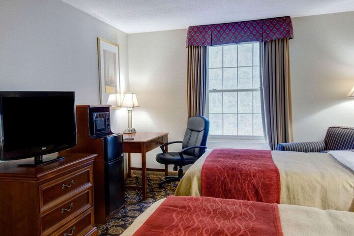 Room 9 of 36