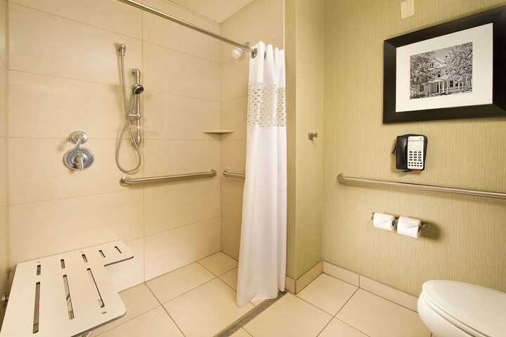 Room 5 of 27