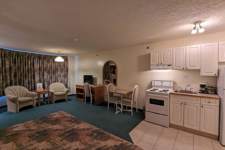 Room 68 of 82