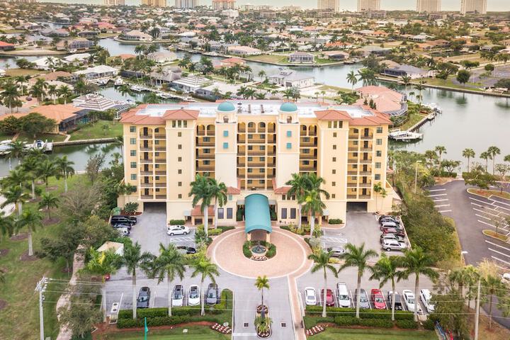 Holiday Inn Club Vacations Sunset Cove Resort by IHG