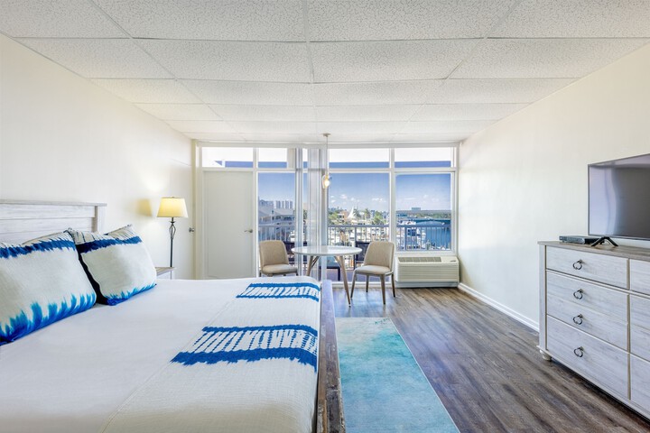 Room 20 of 52
