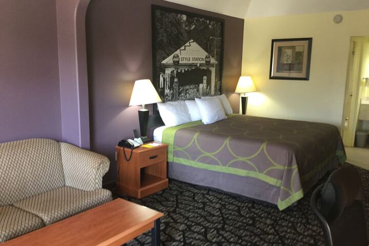 Super 8 by Wyndham Fairfield Tx
