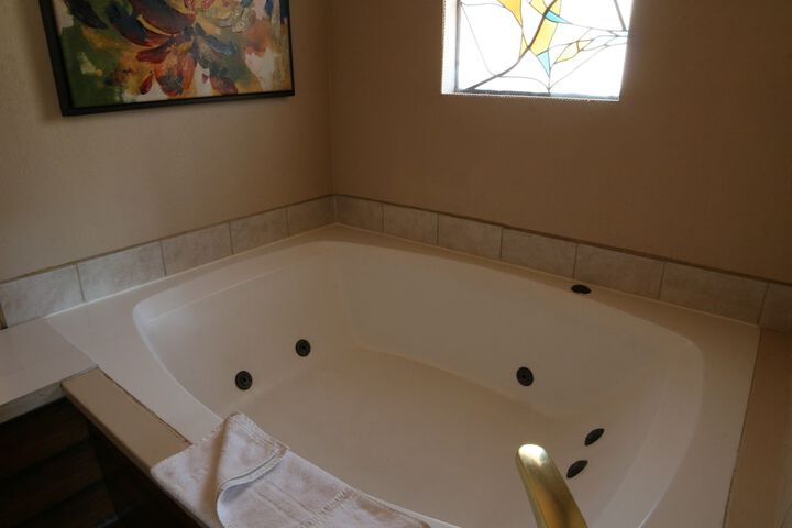 Hot Tub 72 of 84