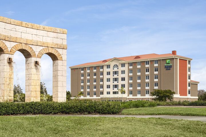 Hotel 3 of 37