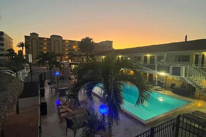 Holiday Isles Resort